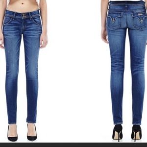 👖❤️Collin Hudson Distressed Skinny Jeans